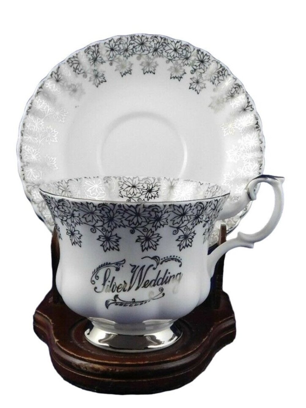 Royal Albert Bone China Teacup & Saucer Set Silver Wedding Silver Roses Design